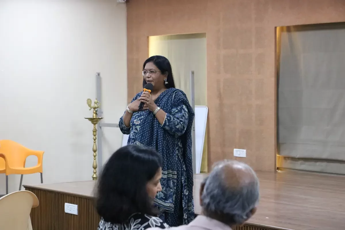 A Workshop on Healing Through Reading: Bibliotherapy in School Libraries