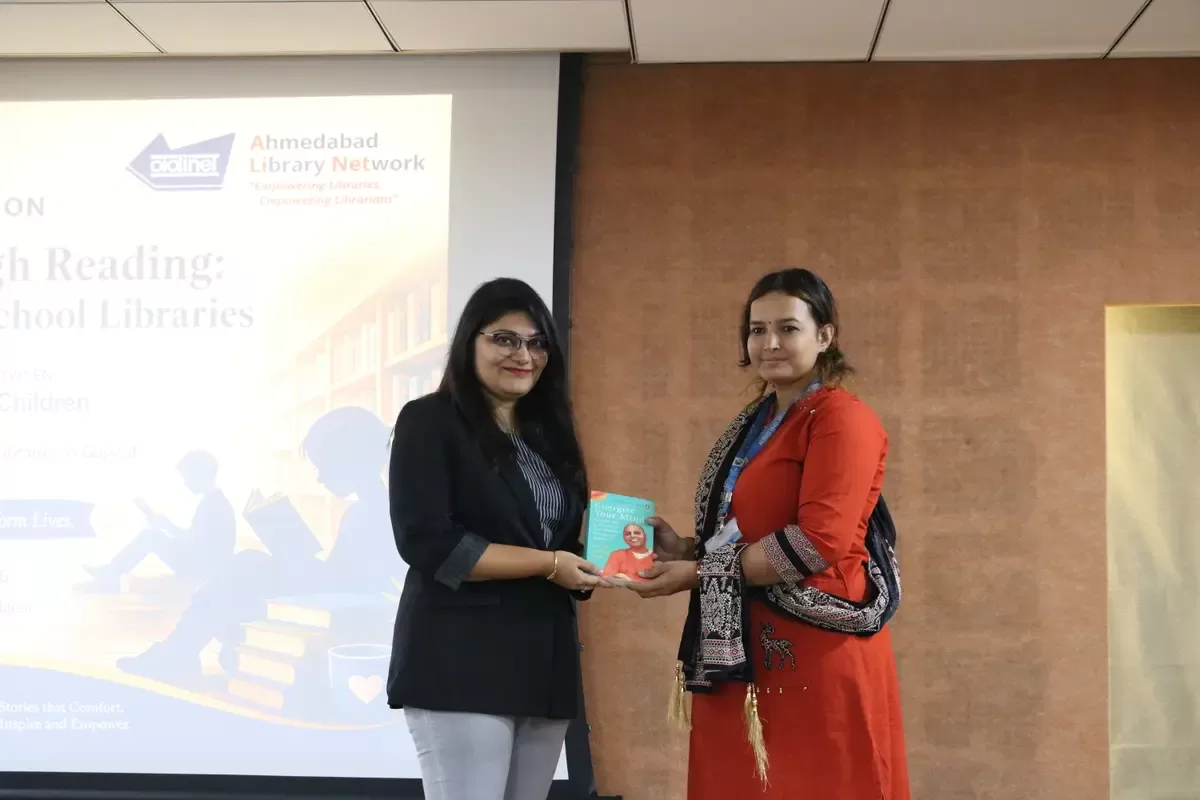 A Workshop on Healing Through Reading: Bibliotherapy in School Libraries